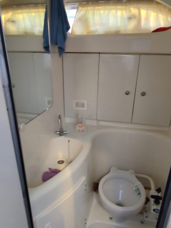 Gobbi 245 CABIN 7,5 mt CON 2 VOLVO PENTA 205 CV - immagine 4