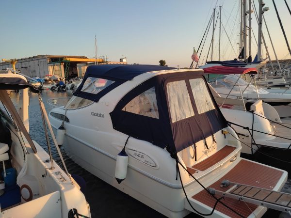 Gobbi 245 CABIN 7,5 mt CON 2 VOLVO PENTA 205 CV